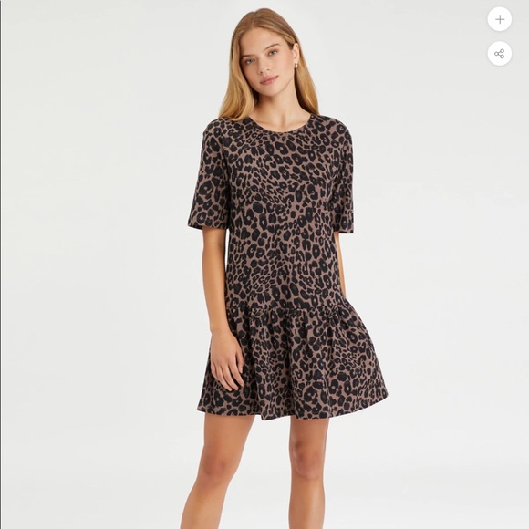 Sanctuary Dresses & Skirts - NWT SANCTUARY T-shirt dress classy mink